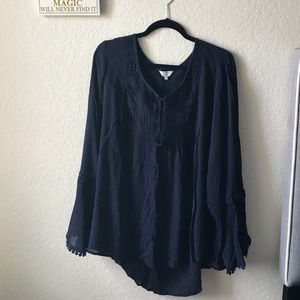 ➕ PLUS SIZE ➕ Crown & Ivy Boho Top